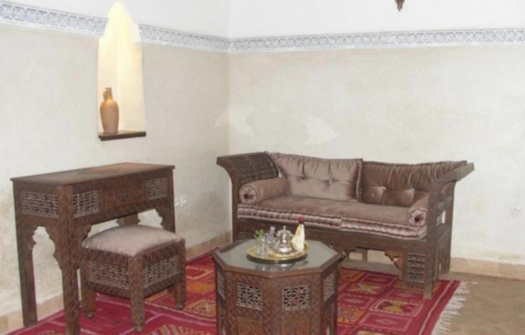 Riad El Noujoum Marakéš Pokoj fotografie