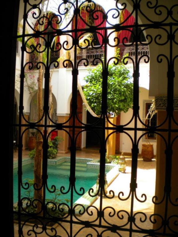 Riad El Noujoum Marakéš Pokoj fotografie